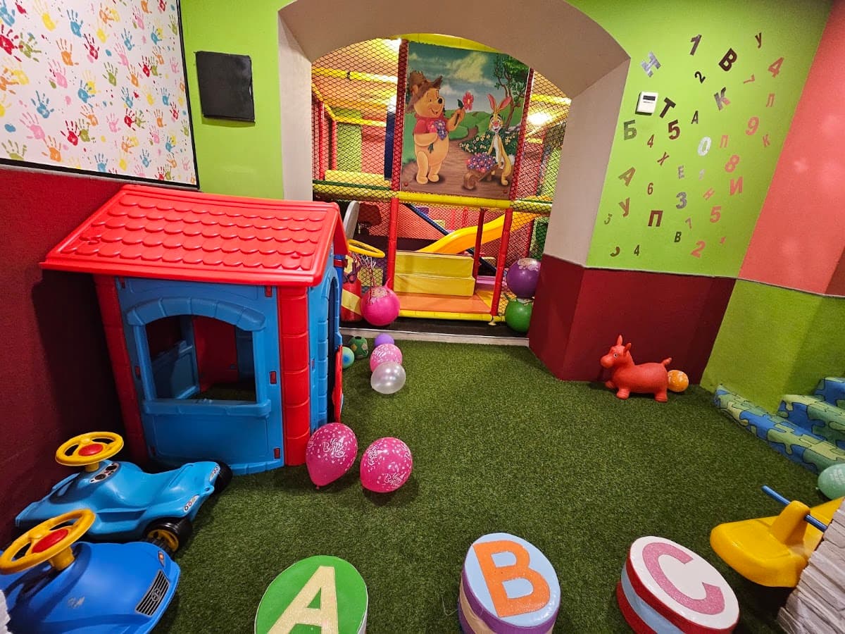 Детски парти център Sofa Play 2