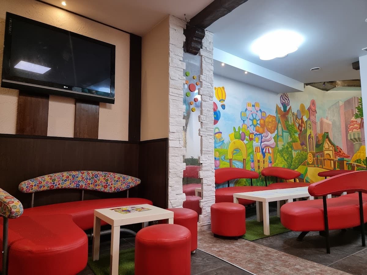 Детски парти център Sofa Play 1